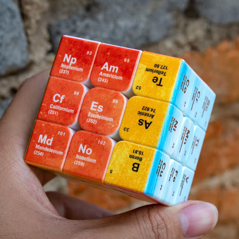 Periodic Table 3x3 Speed Cube  - Desk Setup Kids recension och pris