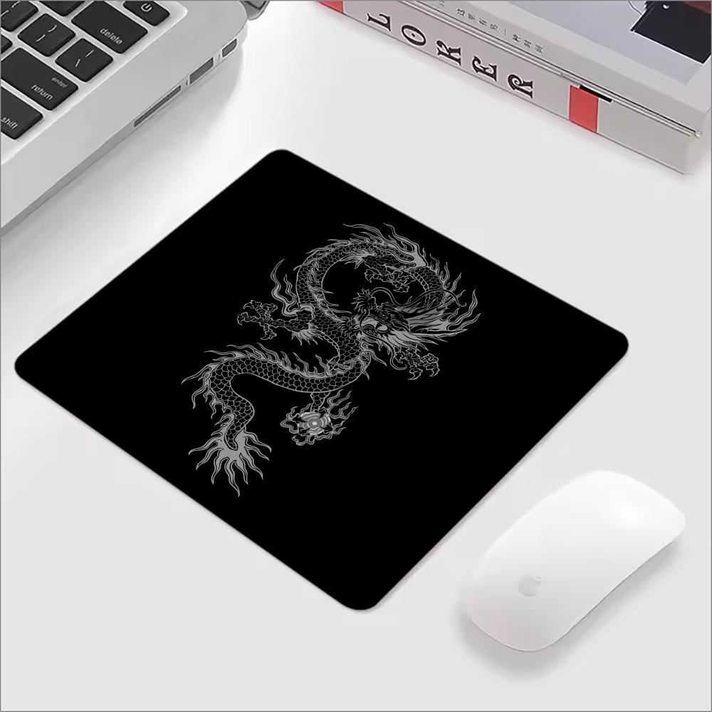 Japanese Dragon Mouse Pad 22X1 - Desk Setup Japan recension och pris
